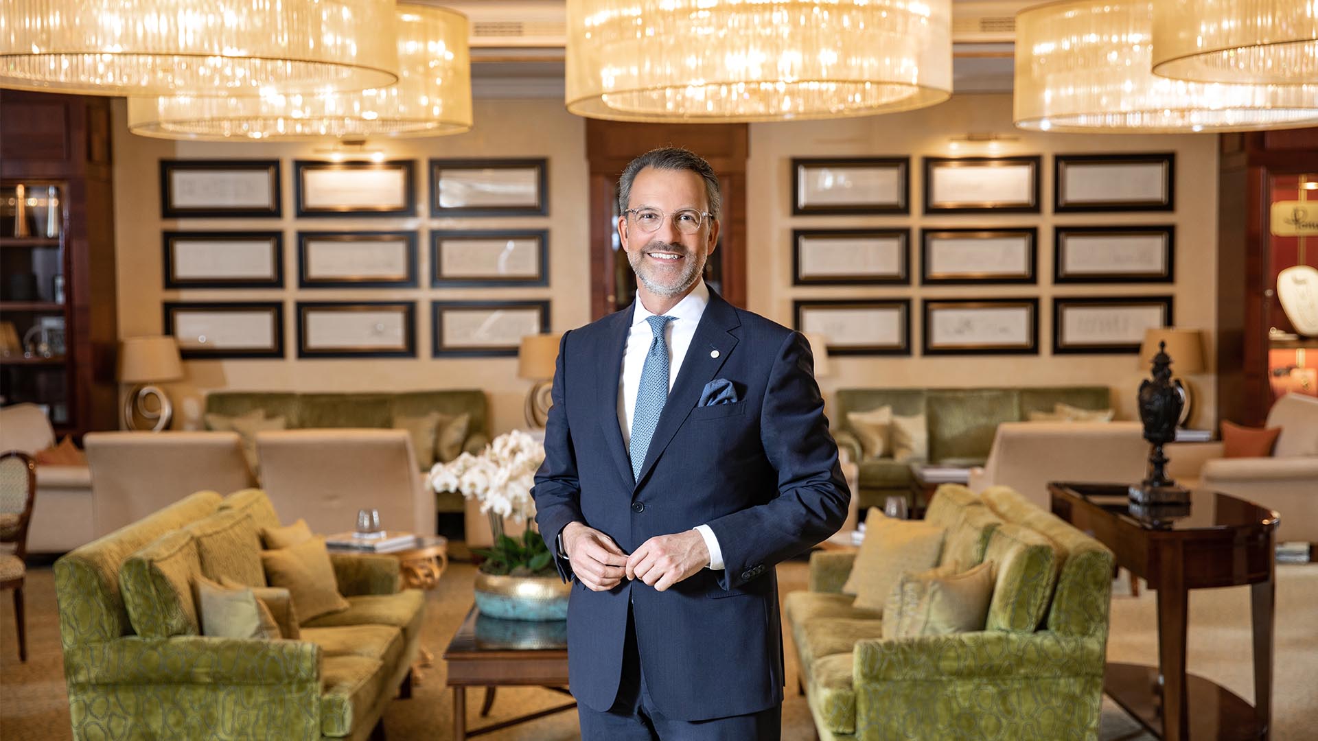 Independent Minds: Cyrus Heydarian, Breidenbacher Hof