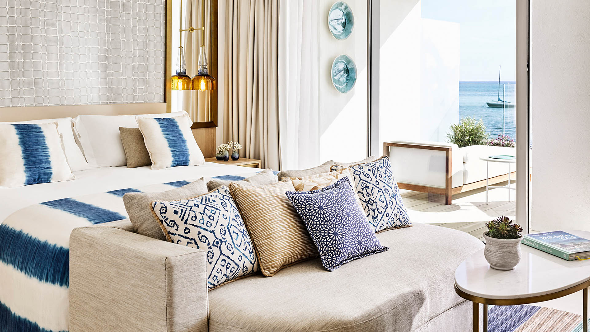 Beautiful in blue: 10 hotel bedrooms to beat Blue Monday