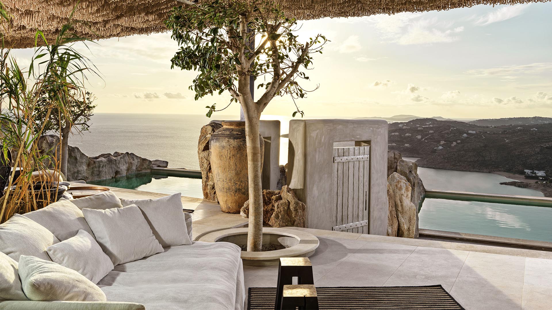 The hottest honeymoon hotels in Greece