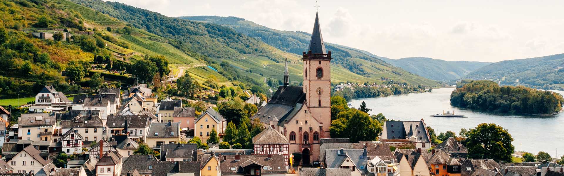 Wining, dining & golfing in western Germany